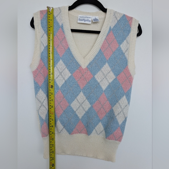 Vintage Argyle Sweater Vest Ramie Acrylic Blend Blue and Pink Sz S - Picture 12 of 13